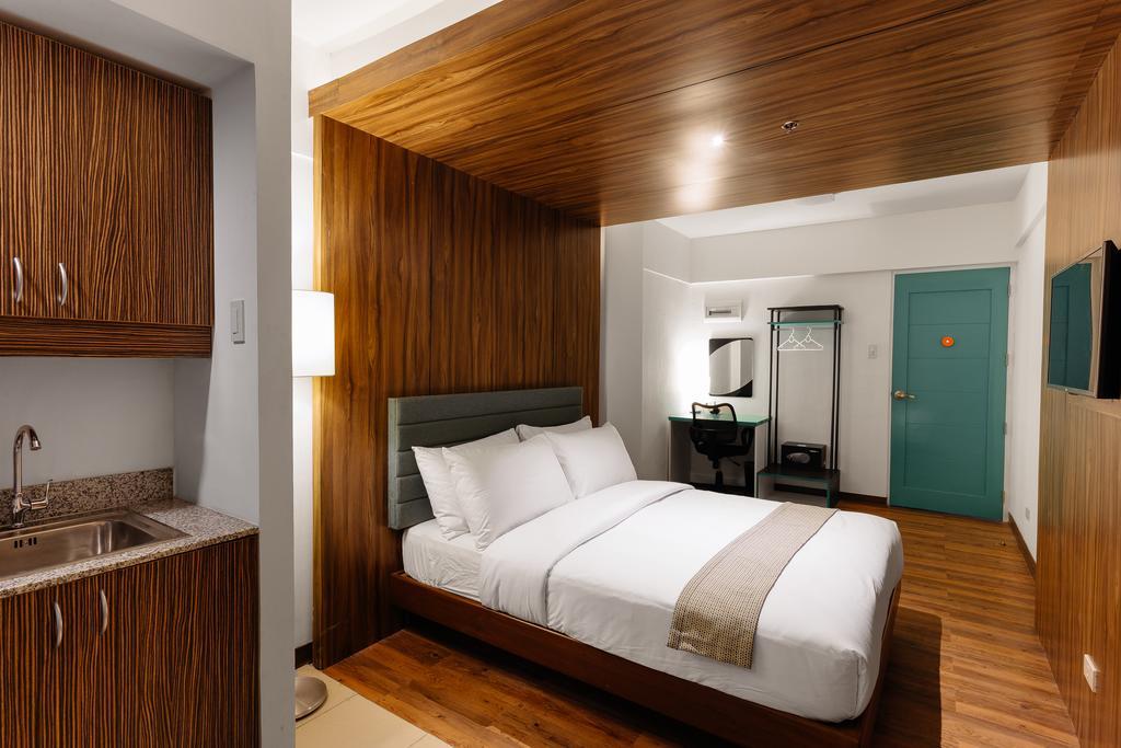 H Hotels - Metro North Uno Кесон Сити Екстериор снимка