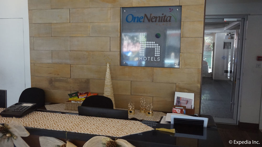 H Hotels - Metro North Uno Кесон Сити Екстериор снимка